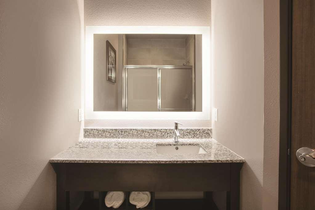 Hotel La Quinta By Wyndham Amarillo Airport Pokoj fotografie