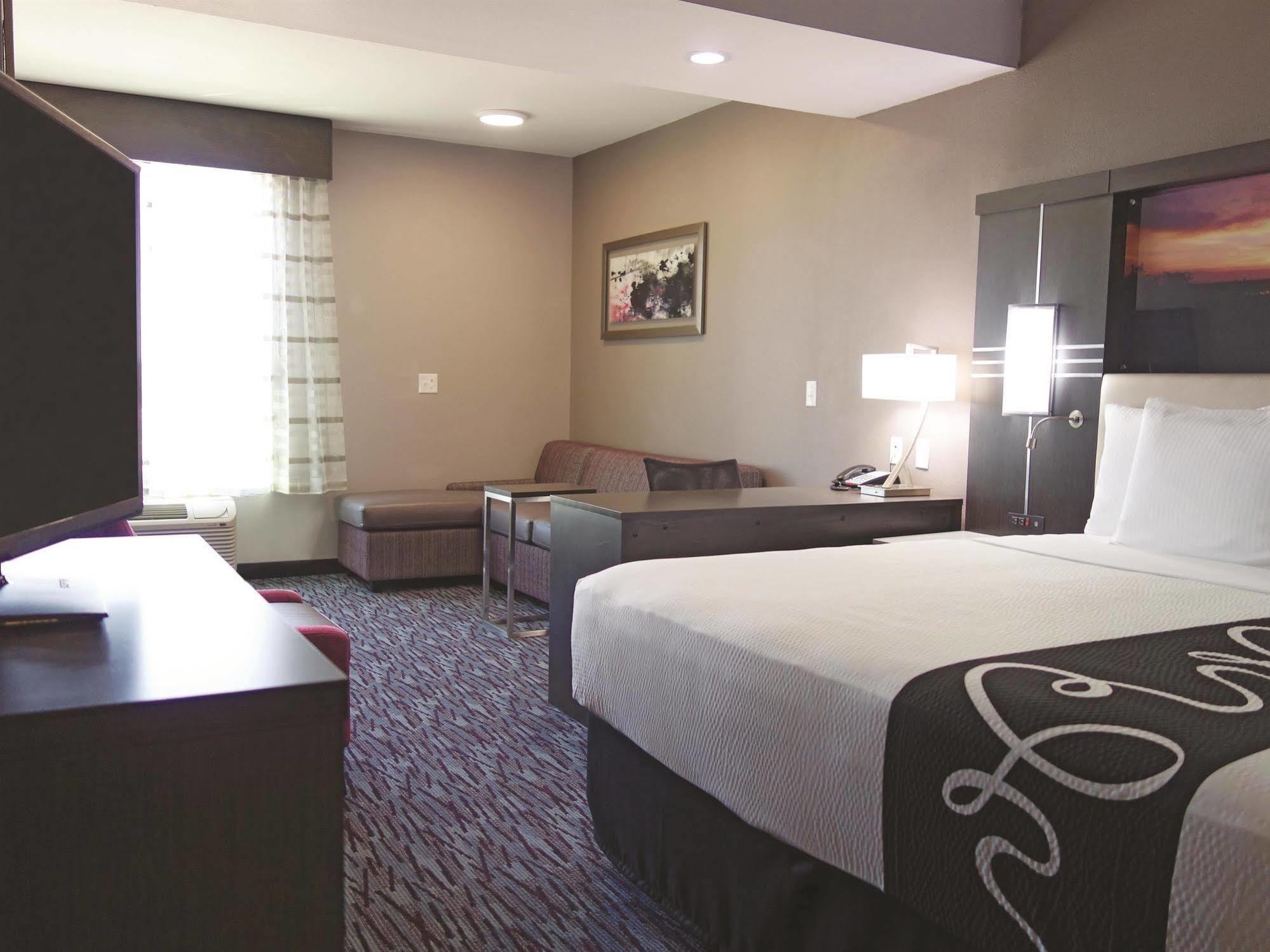 Hotel La Quinta By Wyndham Amarillo Airport Exteriér fotografie